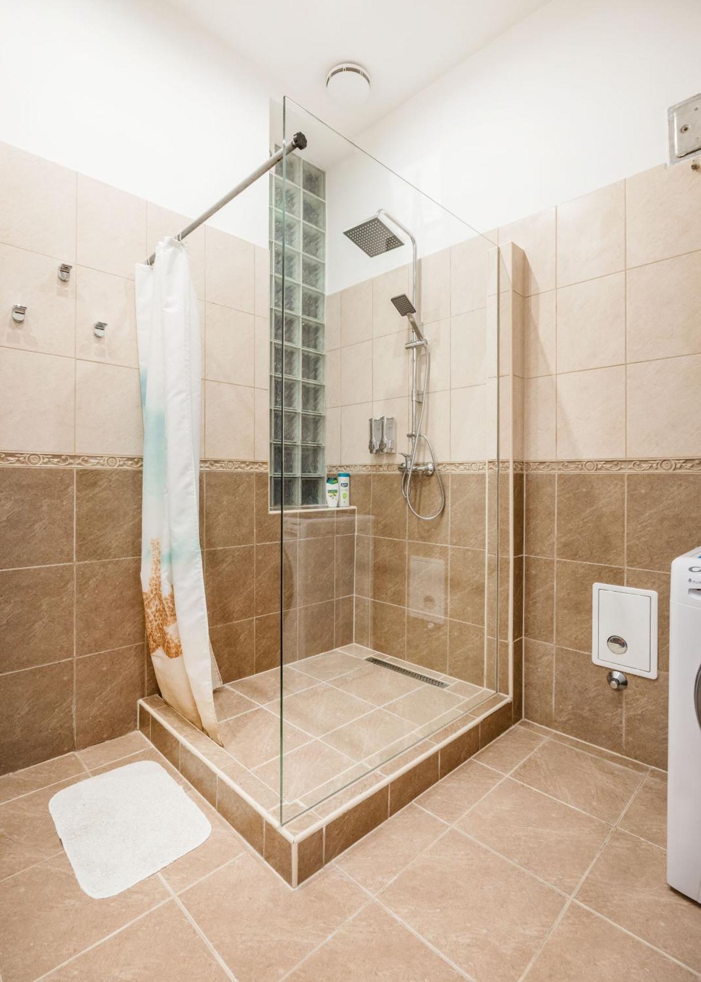 Modern Westend Citycenter Home Budapeşte Dış mekan fotoğraf